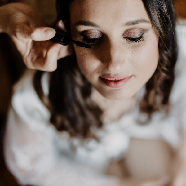 https://www.gessicaventuri.cloud/wp-content/uploads/2024/05/make-up.jpeg